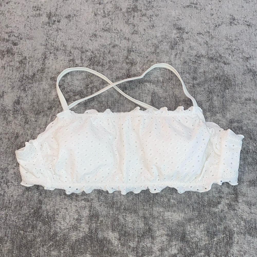 Xhilaration white eyelets size small bikini top. {1121}